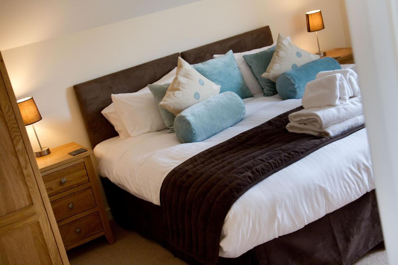 St Columb Major Skylark Sleeps 8 Private Hot Tub & Dogs Welcome Nr Padstow, Resort Pool Bar & Watersports מראה חיצוני תמונה